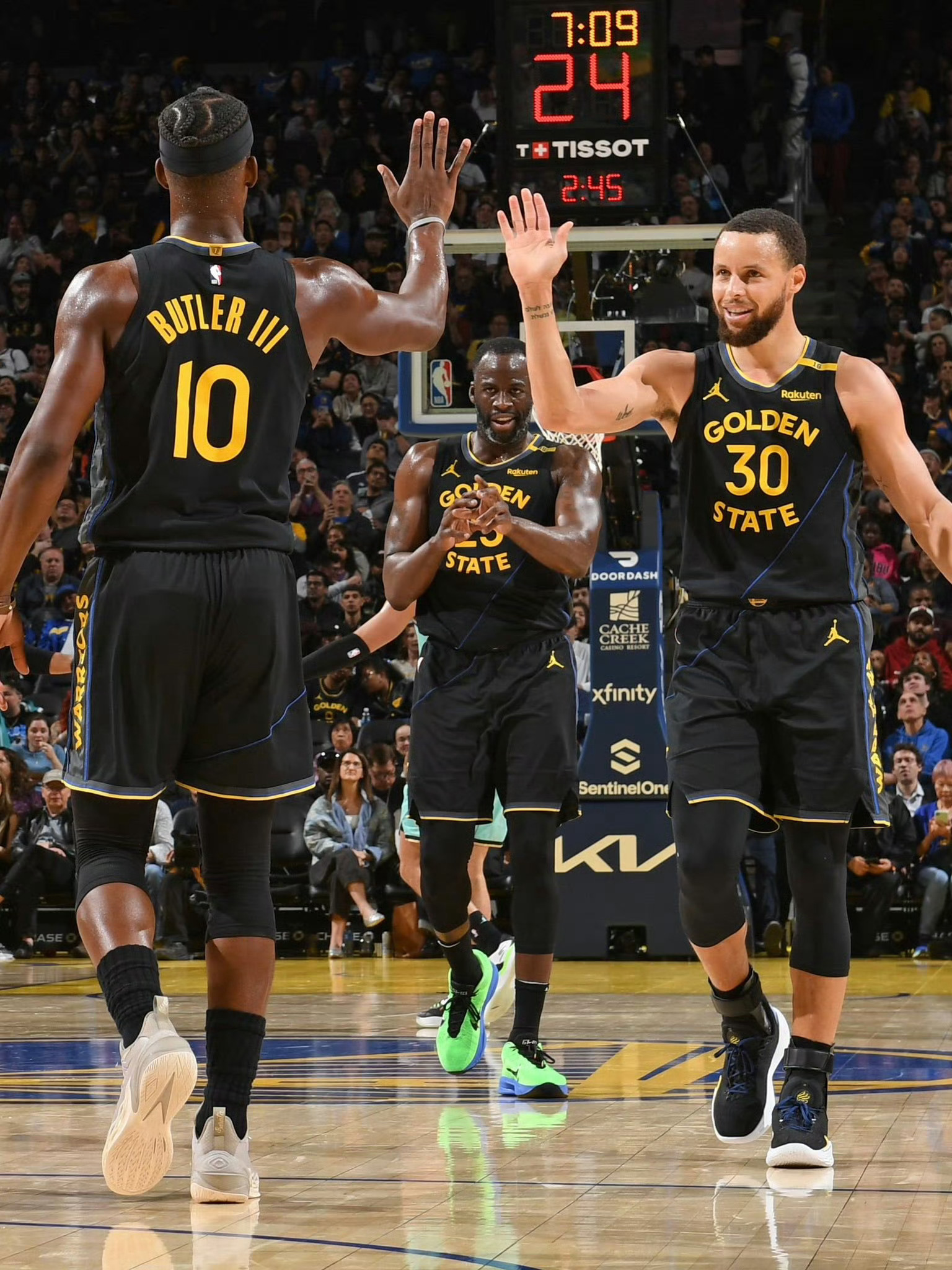 王子铭：是否离队还未最终确定，若离开每年都会回来（王子铭：是否离队未定，若离开将每年回来）