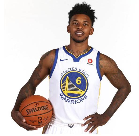 奥卡福尔抱怨没入选国家队，扎卡：有时候你得闭嘴去努力工作（奥卡福尔不满落选国家队，扎卡回怼：少说话，多干活）